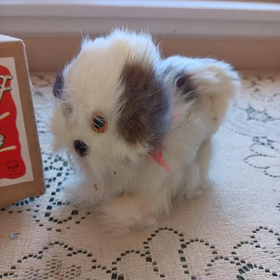 VINTAGE WIND UP JUMPING DOG AND DONALD DUCK TOY