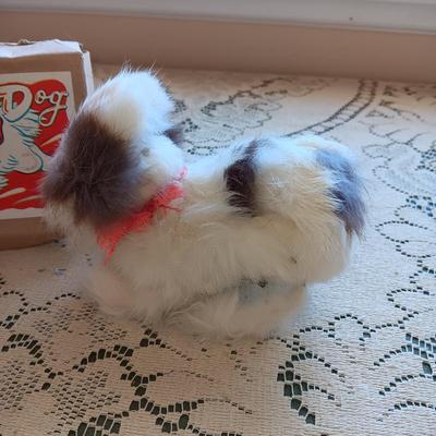 VINTAGE WIND UP JUMPING DOG AND DONALD DUCK TOY