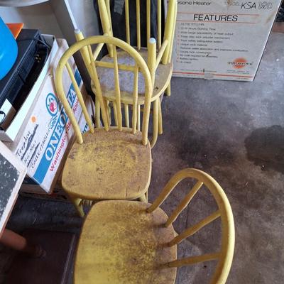 4 yellow childrens chairs