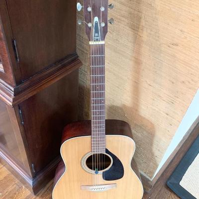 Yamaha Guitar