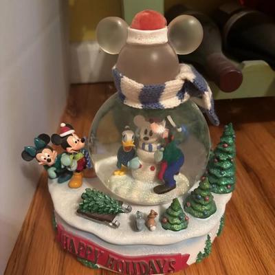 Sale Photo Thumbnail #19: WALT DISNEY WORLD CHRISTMAS SNOWGLOBE (MICKEY, MINNIE, DONALD AND GOOFY)