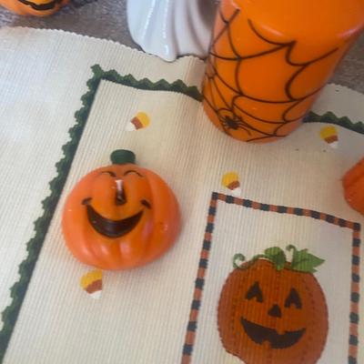HALLOWEEN DECORATIONS