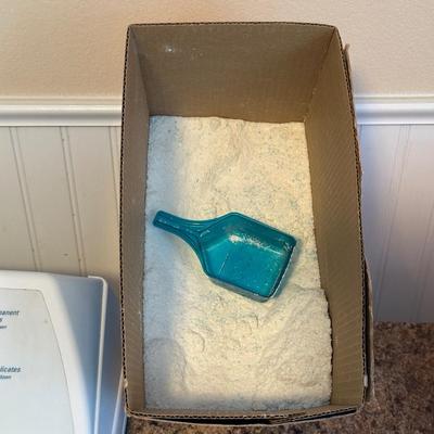 DURABILT IRON, TIDE LAUNDRY DETERGENT, OXI CLEAN VERSATILE STAIN REMOVER POWDER AND FABRIC SOFTENER SHEETS