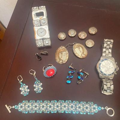 MEN & WOMEN'S WATCHES, SILVER TONE BUTTON COVERS AND COSTUME JEWELRY