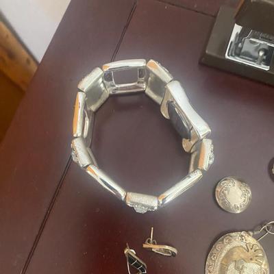 MEN & WOMEN'S WATCHES, SILVER TONE BUTTON COVERS AND COSTUME JEWELRY