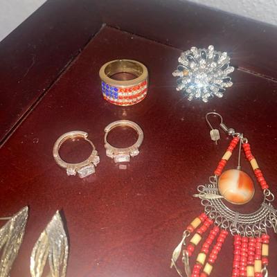 COSTUME JEWELRY