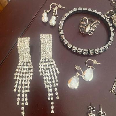 SILVER AND GOLD TONE JEWELRY