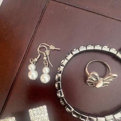 SILVER AND GOLD TONE JEWELRY