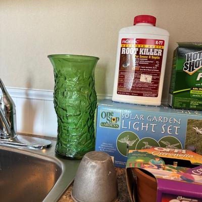3 PIECE SOLAR GARDEN LIGHT SET, INSECT REPELLENT CANDLES, HOT SHOT INSECT FOGGER, CONTAINER FOUNTAIN KIT AND MORE