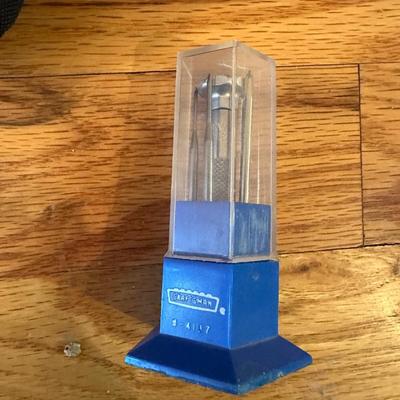 VINTAGE BOUDAIR HAIR CLIPPERS, PHILLIPS NORELCO ELECTRIC SHAVER, BRAUN ELECTRIC SHAVER AND MORE