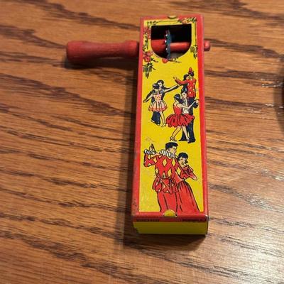 VINTAGE TIN NOISEMAKERS/PARTY TOYS