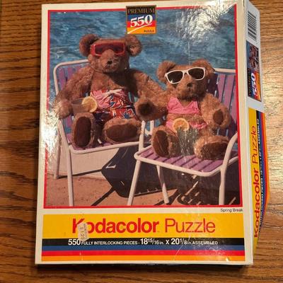MULTIPLE 500 PIECE JIGSAW PUZZLES