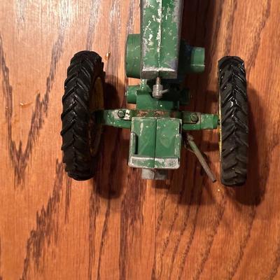 JOHN DEERE DIE-CAST TOY TRACTOR WITH SICKLE BAR MOWER