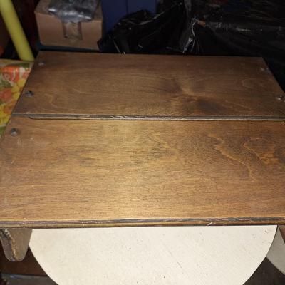 wood ottoman