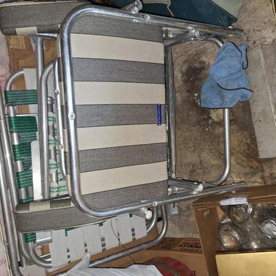 Patio lawn chairs