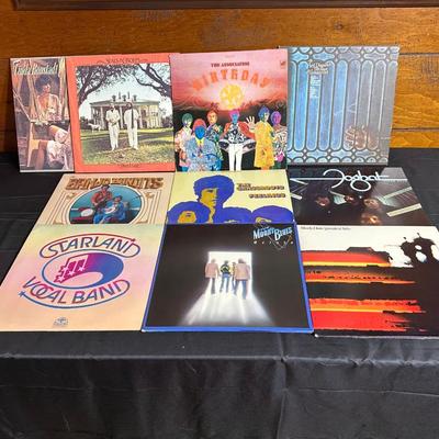 1970s Vintage Records including Starland Vocal Band, Steely Dan and More!