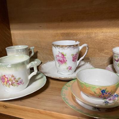Multiple mini teacup in different patter