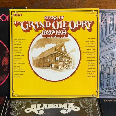 Vintage Country Records by Willie Nelson, Alabama and The Grand Ole Opry