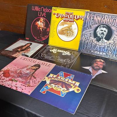 Vintage Country Records by Willie Nelson, Alabama and The Grand Ole Opry