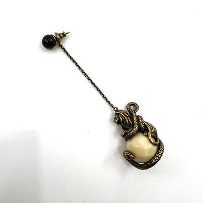 492 CHRISTIAN DIOR Lion and Snake Ear Ring