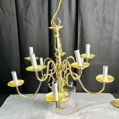 Lot T 601 Vintage Brass Ten Light Chandelier