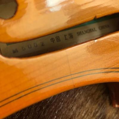 Lark Violin
