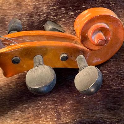 Lark Violin