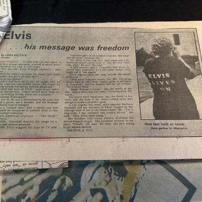 Vintage Elvis Presley Records, Sign & More!