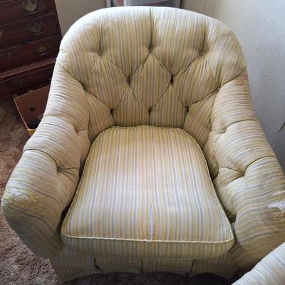 2 Vtg chairs