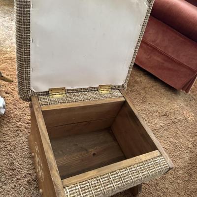 Small foot rest with storage