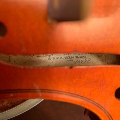 Suzuki Size 1/2 Anno Violin w/ Case