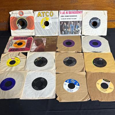 Lot of Vintage “20 Top Tunes” Records