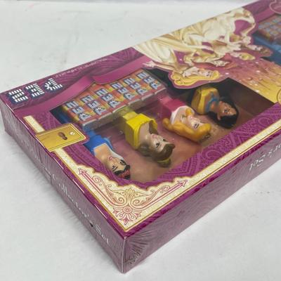 Vintage Pez Dispense Set Boxed and sealed DISNEY PRINCESS COLLECTION