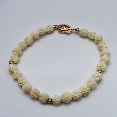 LOT 7: Vintage Rose Bead Bracelet with 14K Clasp