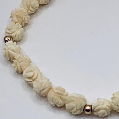 LOT 7: Vintage Rose Bead Bracelet with 14K Clasp