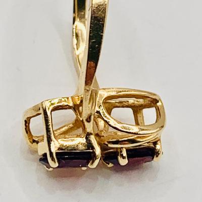 LOT 11: Double Oval Garnet and 14 k Gold Ring - 2.9gtw