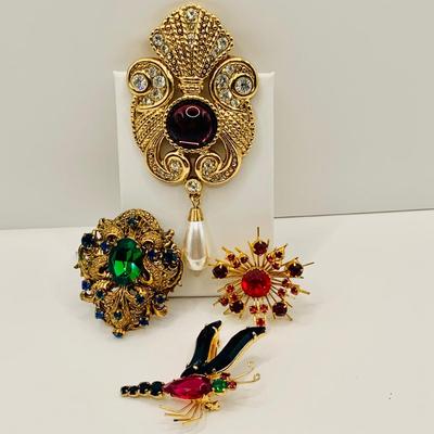 LOT:20: Jeff Lieb Purple Cabochon Pearl Drop Brooch and More Jeweled Pins and Brooches