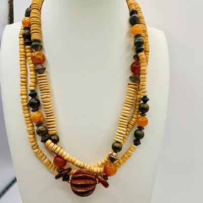 LOT:25: Natural Stone Beaded/Glass Necklaces, Pendant & Ring