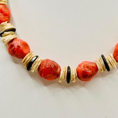 LOT:25: Natural Stone Beaded/Glass Necklaces, Pendant & Ring