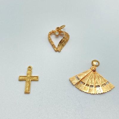 LOT 71J: Vintage Gold Tone Pendants and Charms