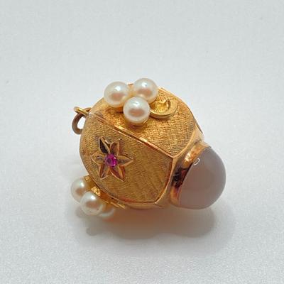 LOT 71J: Vintage Gold Tone Pendants and Charms