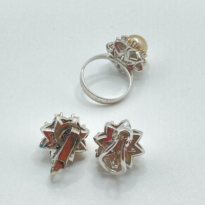 LOT 72J: Collection of Vintage Earrings and Rings