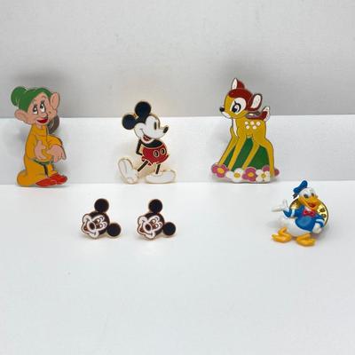 LOT 79J: Vintage Disney's Mickey Mouse Marcasite and Sterling Bowtie Brooch / Pin Marked JJ (Judith Jack), Disney Pins, Winnie the...