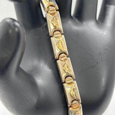 LOT 82: Sterling Silver 925 Puffy Link Dolphin Bracelet