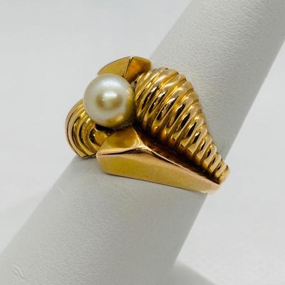 LOT 84: Vintage 18K (750) Gold Pearl Ring: 5g Tw, sz 6