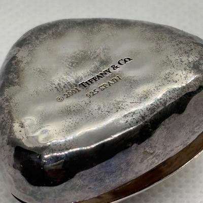 LOT 86: Tiffany Collection: 2001 Hand Hammered 925 Trinket/Pill Boll 22.3g Tw & Engraved Bookmarked 7g Tw