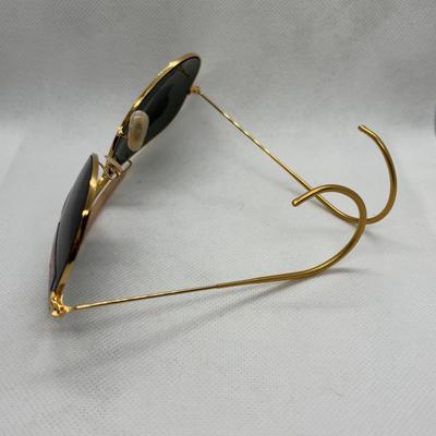 LOT 88: NIB Classic Ray Ban Outdoorsman II Arista Sunglasses