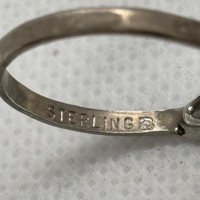 LOT 91: Sterling Silver Tiger Eye Owl Brooch & Ring, sz 7