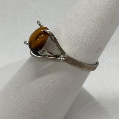 LOT 91: Sterling Silver Tiger Eye Owl Brooch & Ring, sz 7