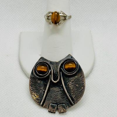 LOT 91: Sterling Silver Tiger Eye Owl Brooch & Ring, sz 7